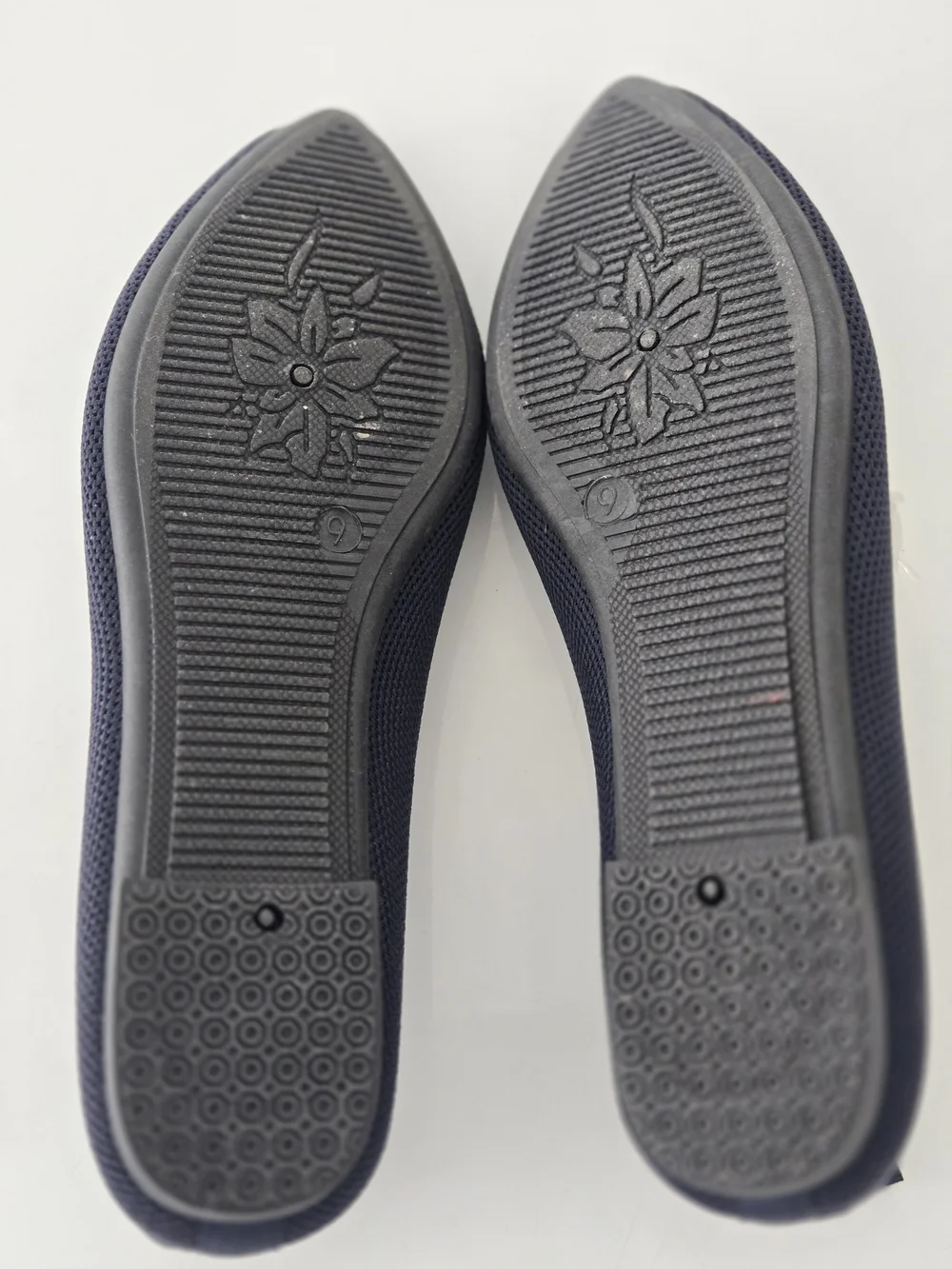 French Connection Navy Pointed Toe Knit Ballet Flats Size 9